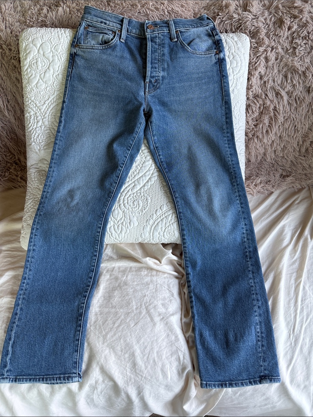 MOTHER Straight Jeans in Medium Blue Wash